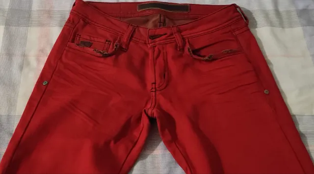Pantalones Mujer Rojos y Blancos