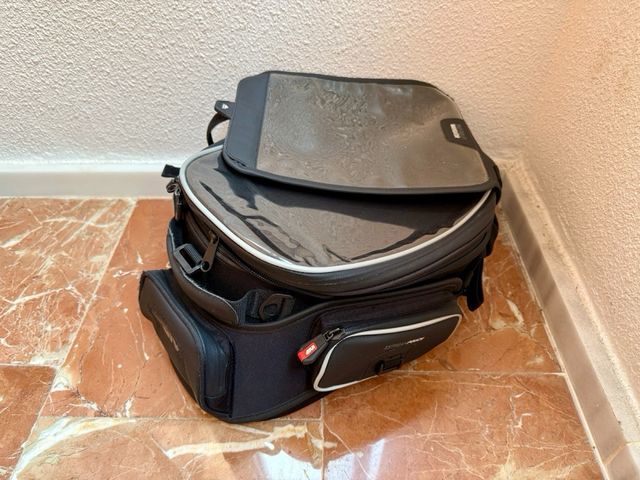 Bolsa Sobredepósito Givi XS308 Tanklock Moto