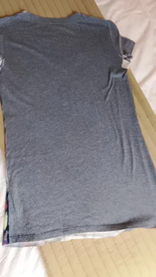 Camiseta Armani Exchange cuello pico S