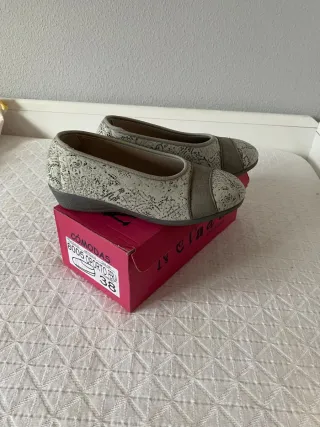 Zapatos Calzados Nevada Talla 38