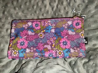 Estuche escolar triple Nature Love by. SIN USAR