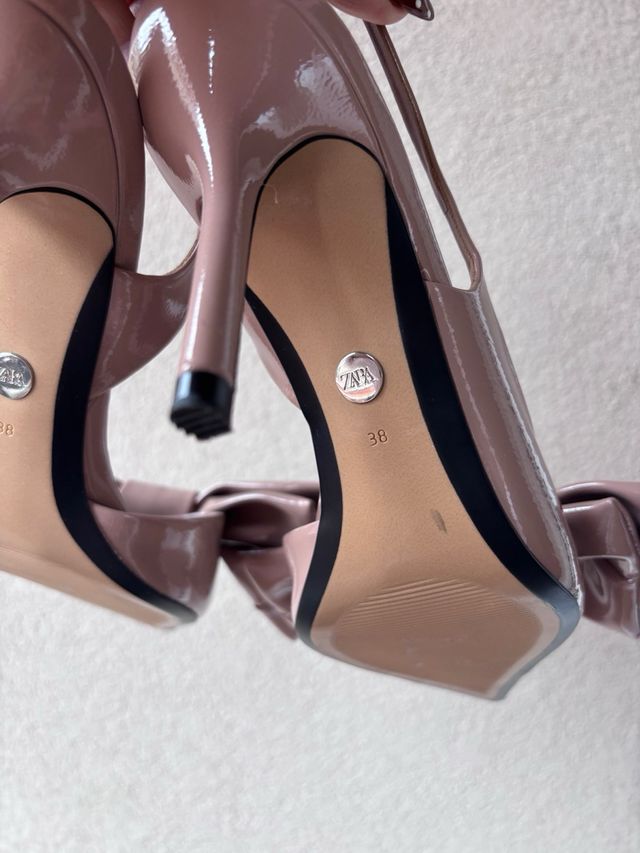 Zapatos Zara lazo beige/rosa Talla 38