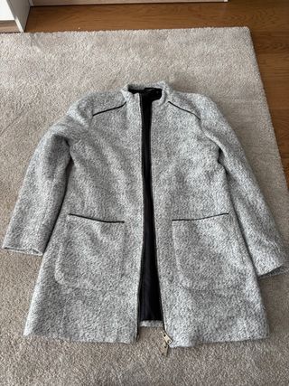 Abrigo Lefties gris nuevo