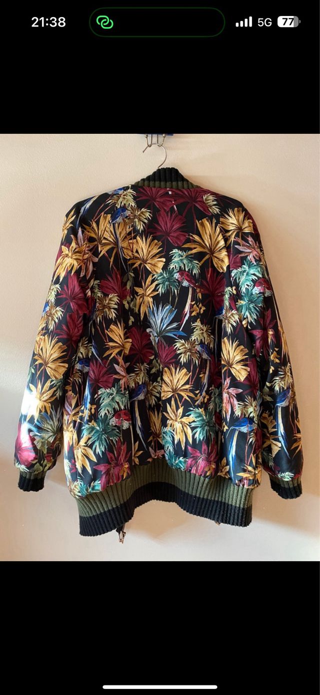 Bomber oversize estampado Zara