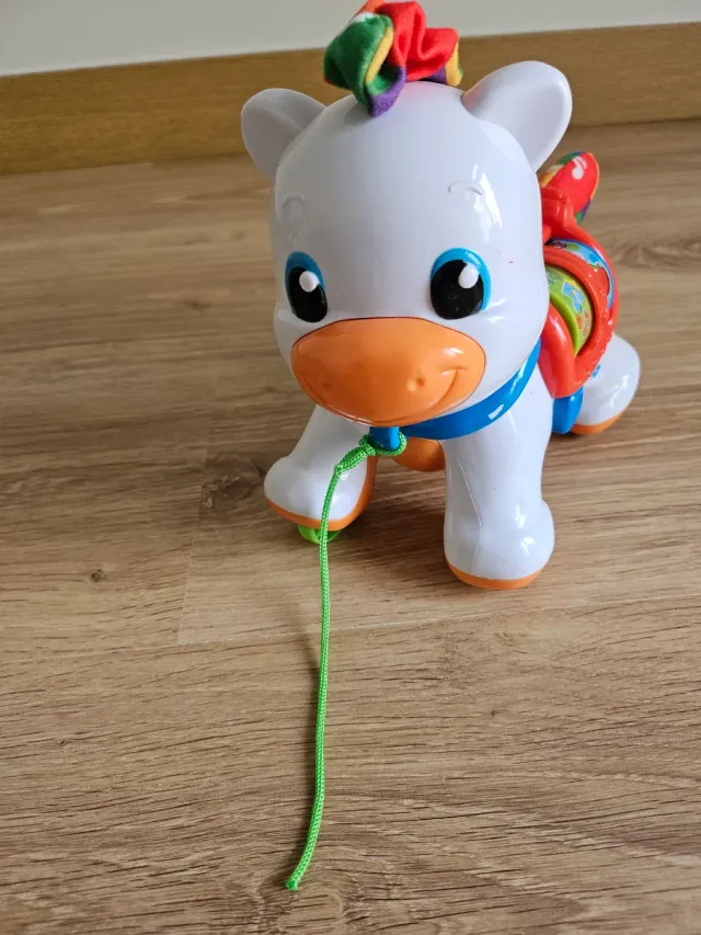 Perrito musical Clementoni