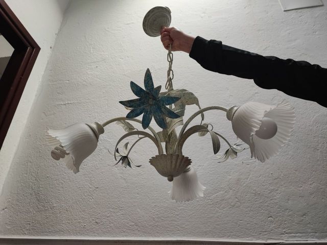 Lámpara de techo floral metal y cristal