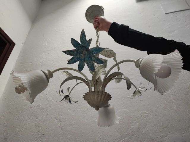 Lámpara de techo floral metal y cristal