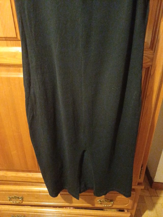 Vestido negro con nudo