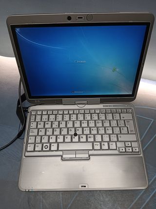 Portatil HP Core duo 2710P v7600, 3 g de ram, 120 gb de disco duro, windows 7