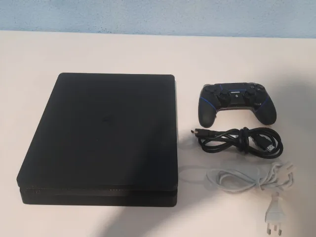 Consola Sony PS4 Negra