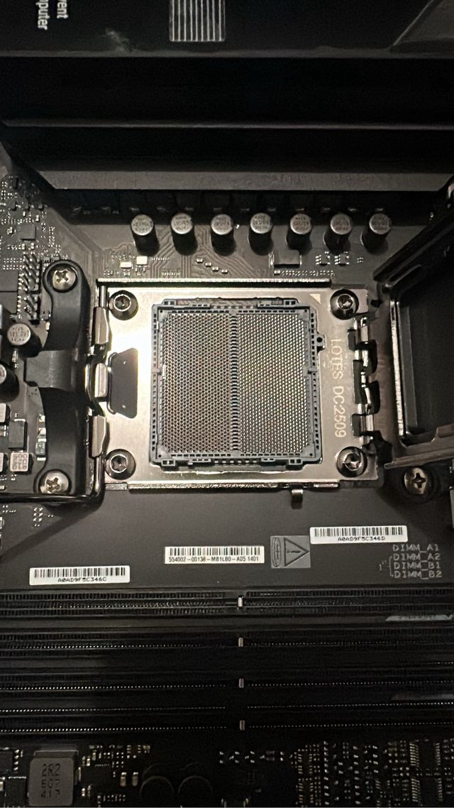 ASUS ROG X870E Extreme