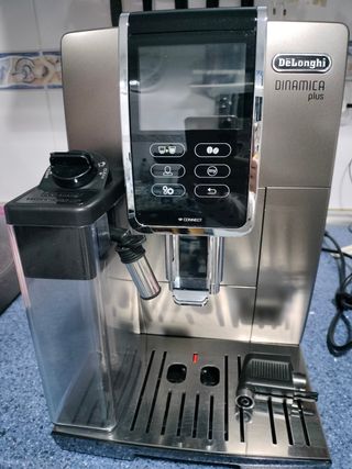 Cafetera DeLonghi Dinamica Plus