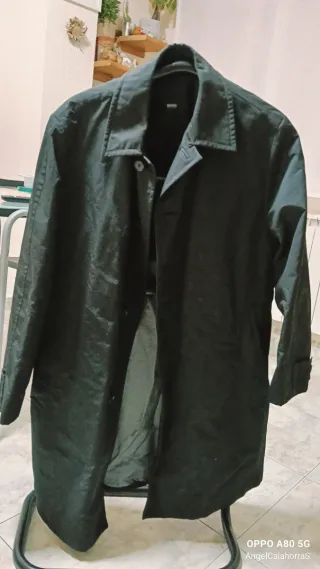 Gabardina BOSS Negra Talla 50