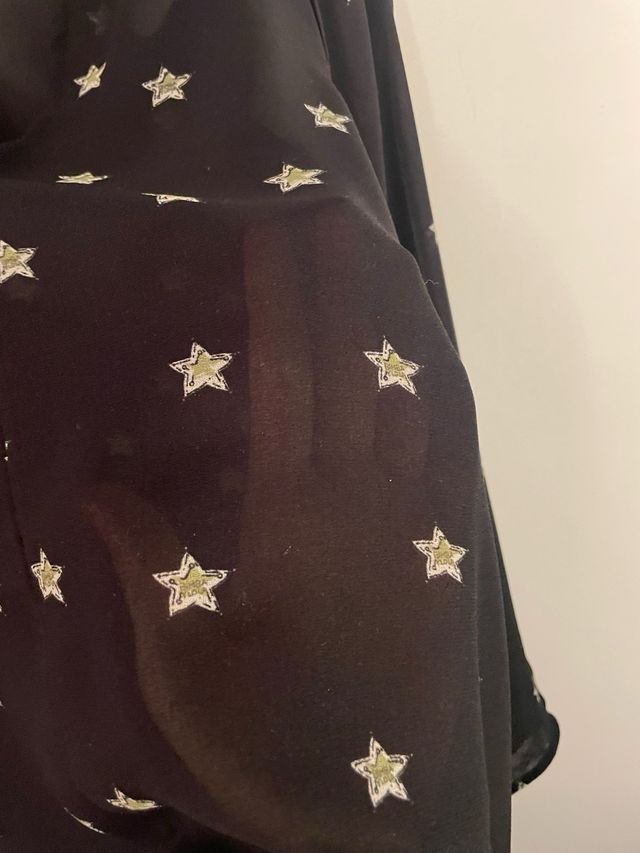 Camisa Bimba y Lola estrellas negra y dorada