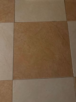 Suelo cerámico nuevo