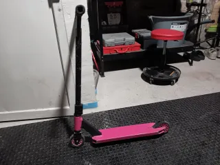 Patinete Bestial Wolf Rosa