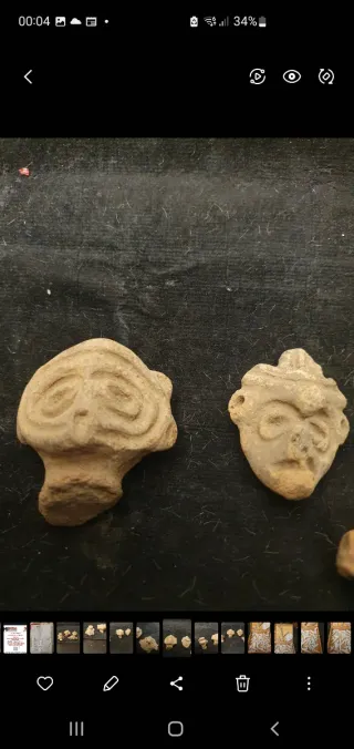 Oggetti antichi in terracotta