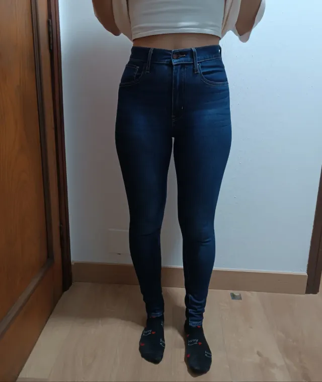 Pantalón Levis Pitillo Tiro Alto Talla 36