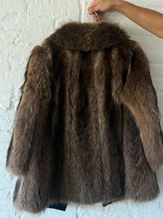 Abrigo de piel mapache vintage Alexandra Barcelon