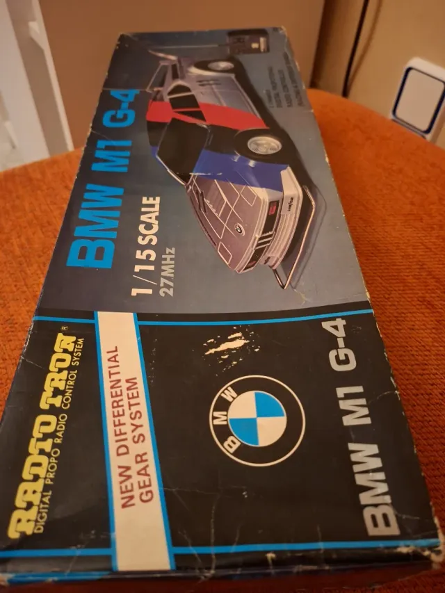 Coche RC BMW M1 G-4 1/15 Radio Control