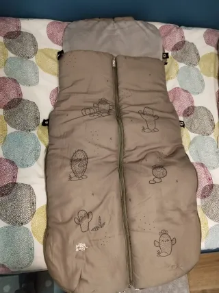 Uppababy Cruz V2 con complementos