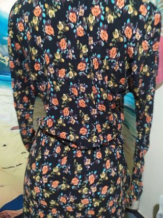 Vestido estampado floral negro