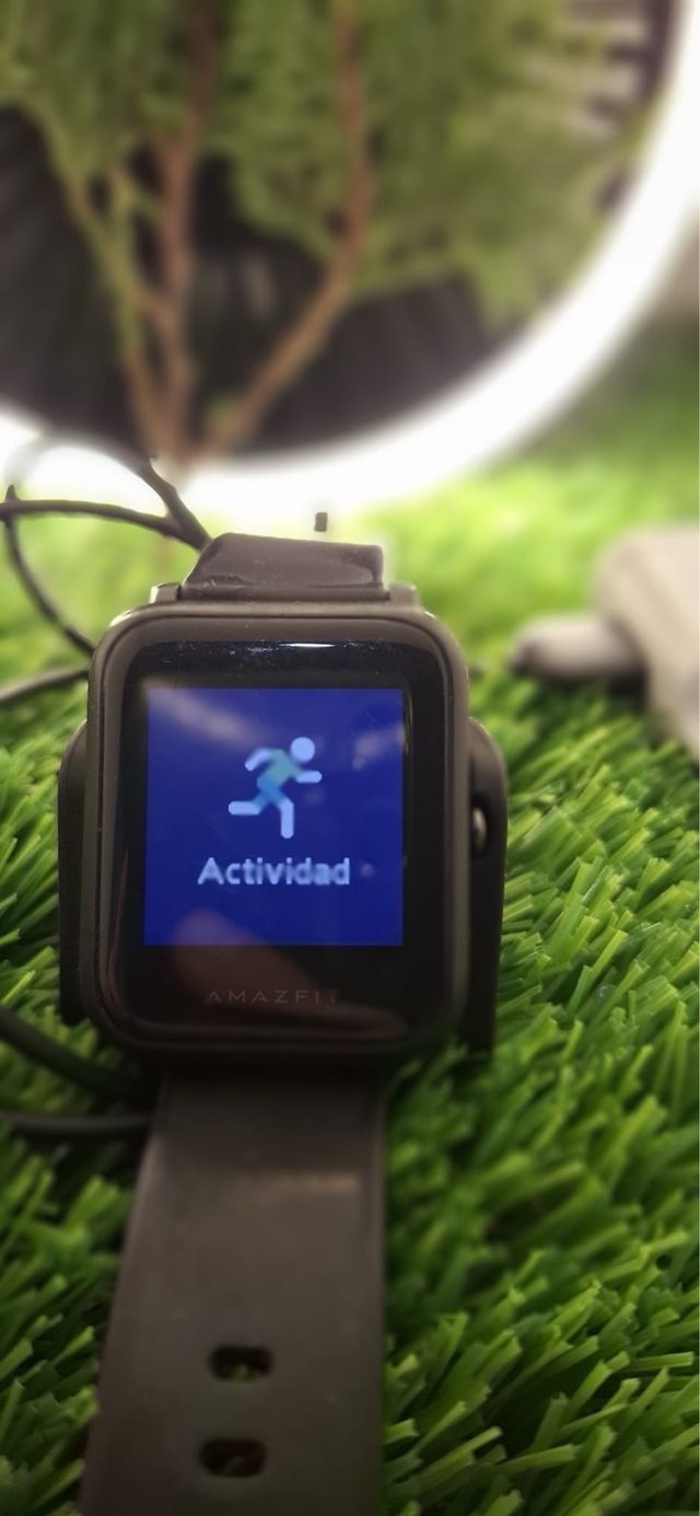 Reloj Amazfit Negro Casi Nuevo