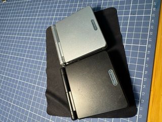 Nintendo Game Boy Advance SP (2 unidades)