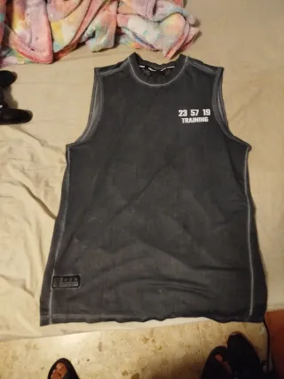 Camiseta tirantes gris TRAINING