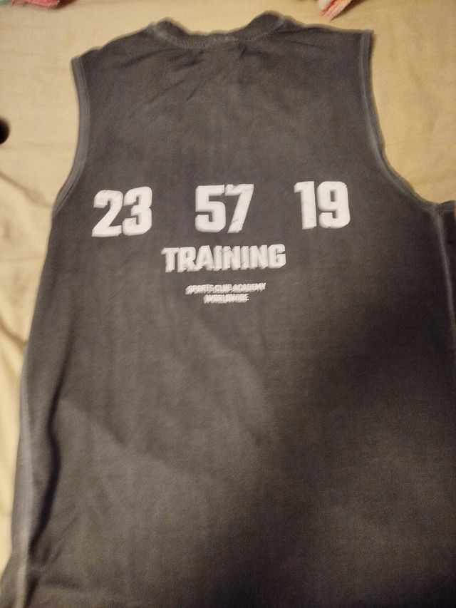 Camiseta tirantes gris TRAINING
