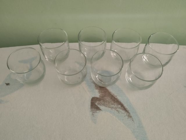 Lote 8 vasos de cristal