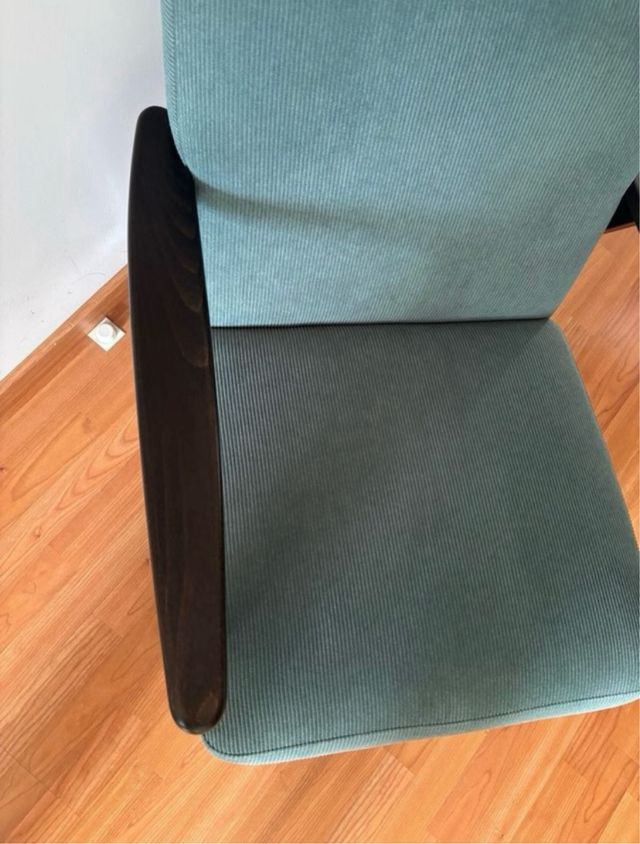 Sillón Ekenaset Azul Oscuro Casi Nuevo