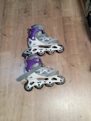 Patines en línea con protecciónes y bolsa
