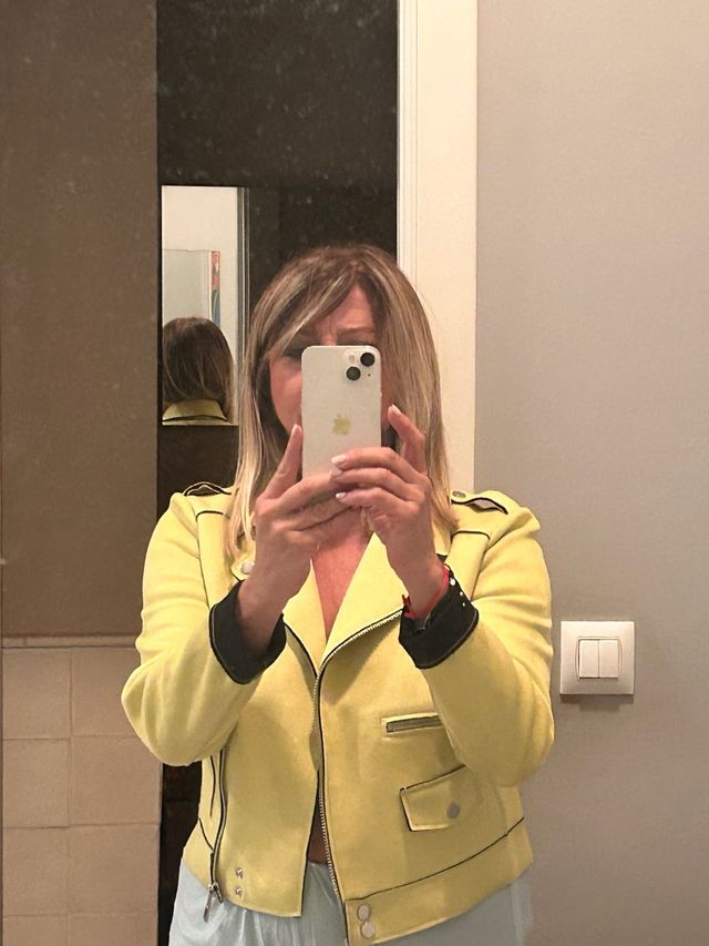 Chaqueta Morgan Amarilla