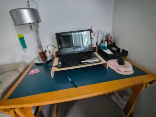 Escritorio de madera