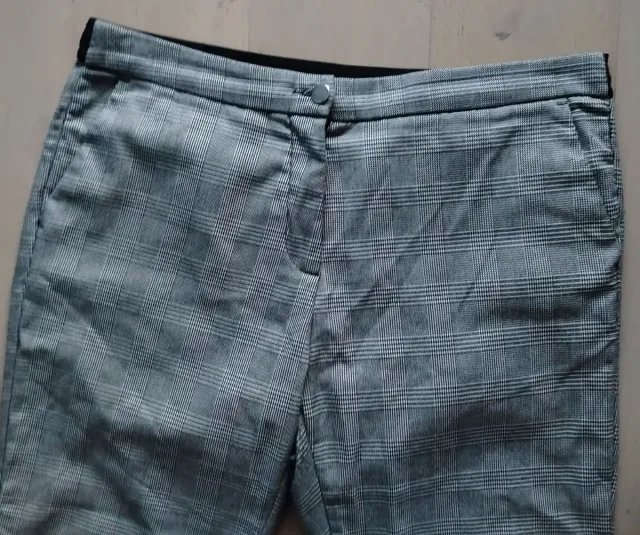 Pantalón cuadros Lefties gris y blanco