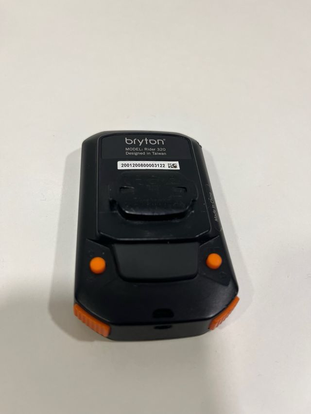 Ciclocomputer Bryton Rider 320
