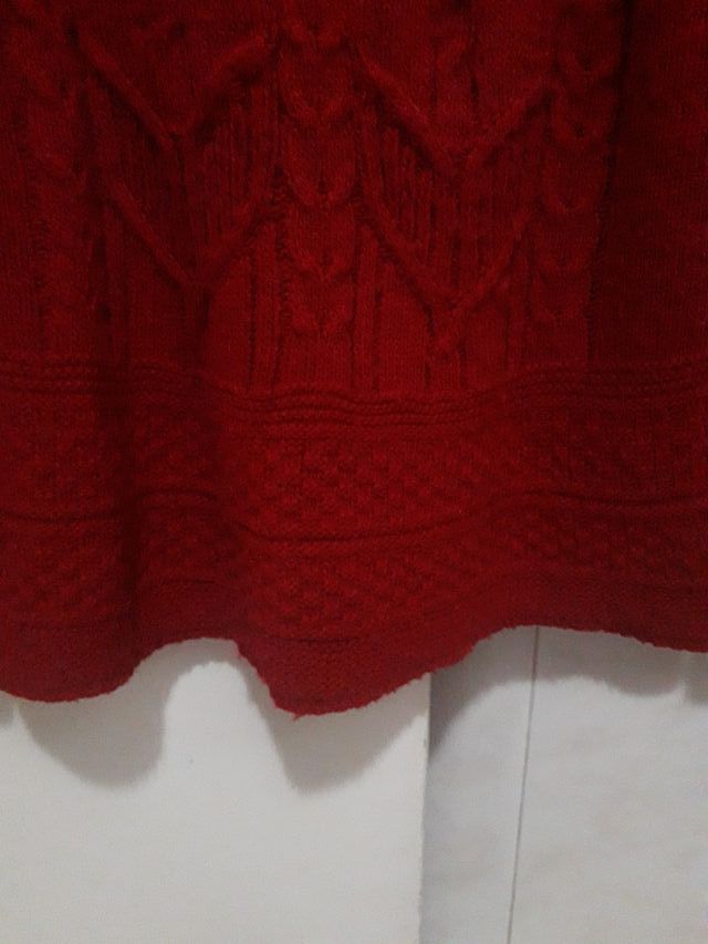 Jersey rojo cuello barco