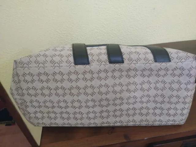 Bolso Pedro del Hierro sin usar