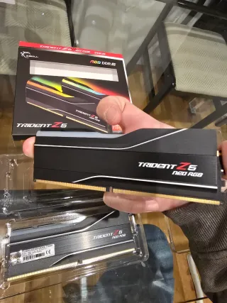 Kit Ryzen 7 7700X + RAM 32GB DDR5 6000 Cl32