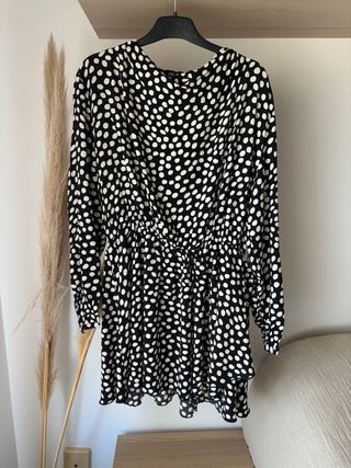 Vestido Zara lunares blanco y negro