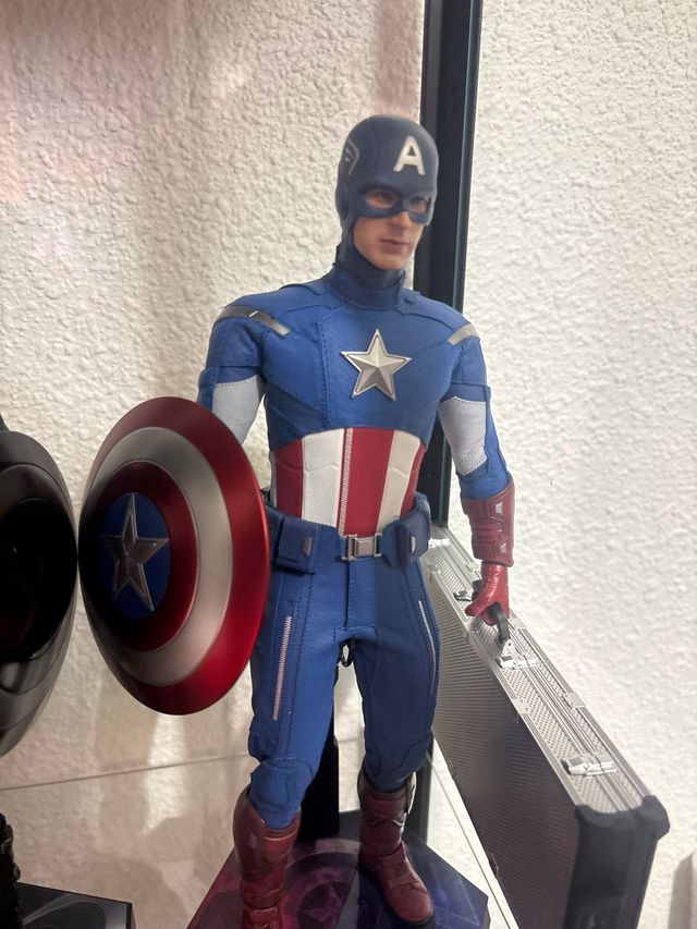 Hot Toys Capitán América
