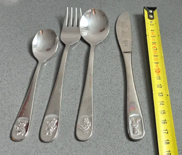 Cubertería infantil con dibujos, marca Ziwilling