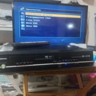 Toshiba RDXV49 Registratore HDD DVD VHS