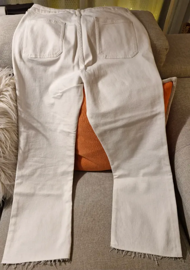 Vaqueros Zara blancos talla 46