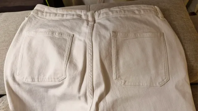 Vaqueros Zara blancos talla 46