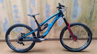 TRANSITION TR11 Bicicleta de Descenso L