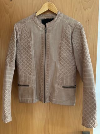 Cazadora Beige Acolchada