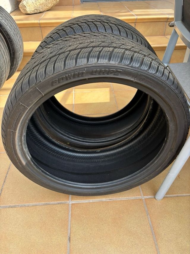 Pareja Neumáticos Invierno
medidas: 235/35 R19 91V