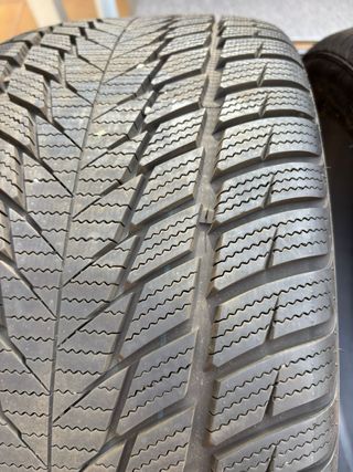 Pareja Neumáticos Invierno
medidas: 235/35 R19 91V